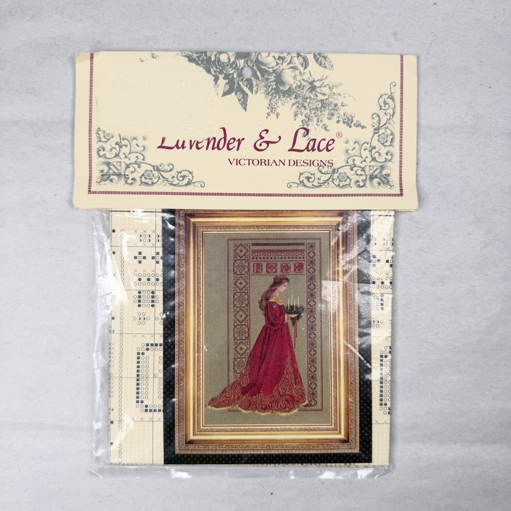 Lavender & Lace Victorian Designs Cross Stitch Pattern - #32 CELTIC CHRISTMAS